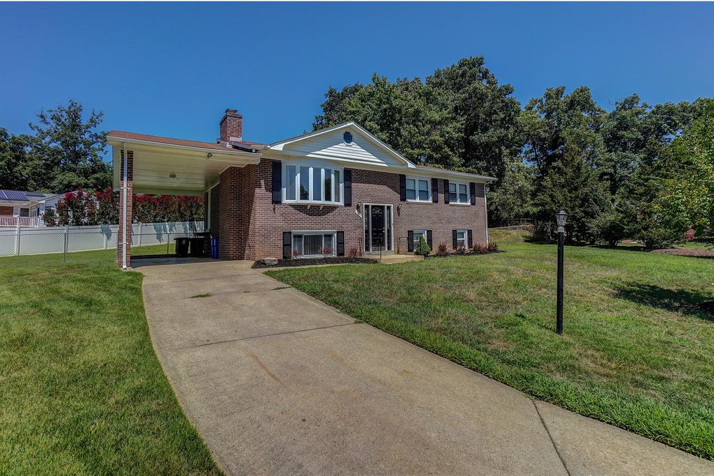 11901 BIZET CT, Fort Washington, MD 20744