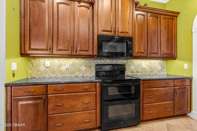 19 Ramble Way, Palm Coast, FL 32164