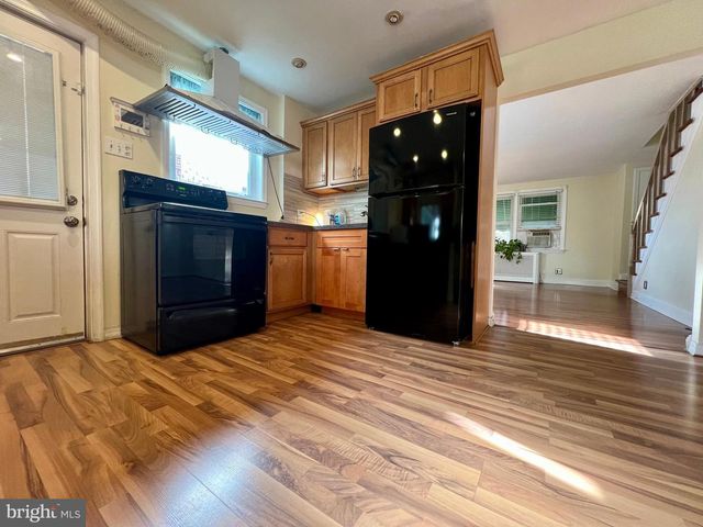 1243 WILSON DR, Havertown, PA 19083