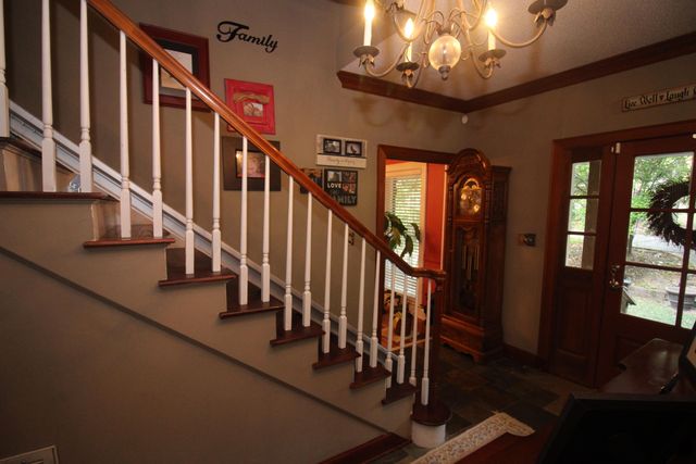 115 Dogwood Dr., Hattiesburg, MS 39402