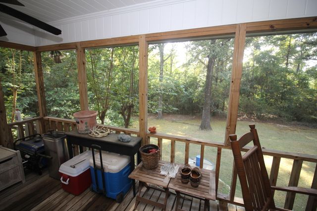 115 Dogwood Dr., Hattiesburg, MS 39402