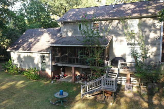 115 Dogwood Dr., Hattiesburg, MS 39402