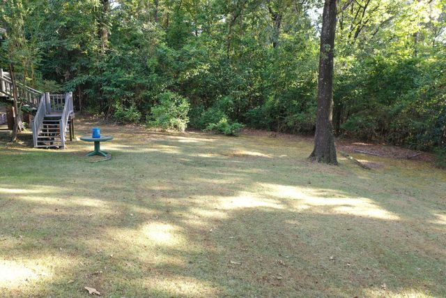 115 Dogwood Dr., Hattiesburg, MS 39402
