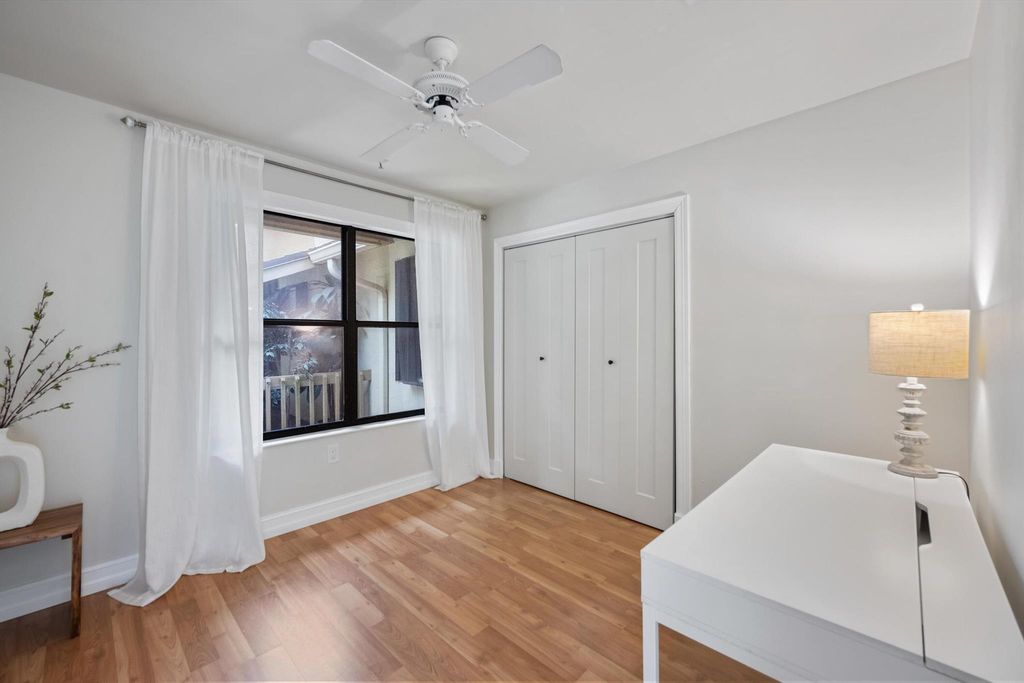 Image 23 of property listing at 12970 Dartford Trail 4, Wellington, FL 33414