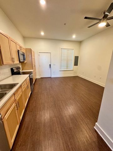 726 E Emma Avenue 100, Springdale, AR 72764