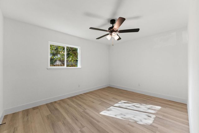 6934 Pickett Drive, Richmond, TX 77469