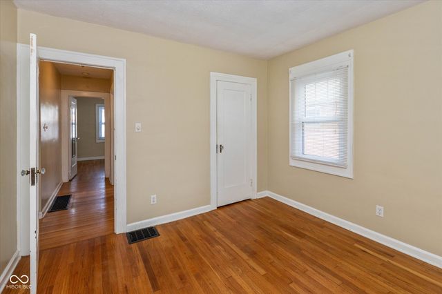 1210 Shannon Avenue, Indianapolis, IN 46201