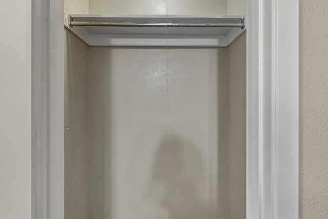 3710 Pratt Ln, Longview, TX 75604