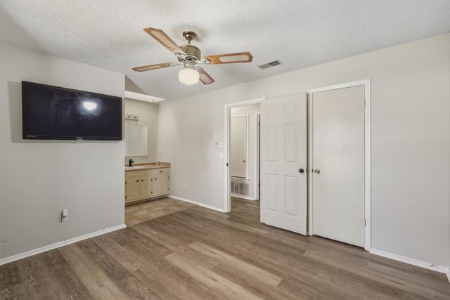 3710 Pratt Ln, Longview, TX 75604