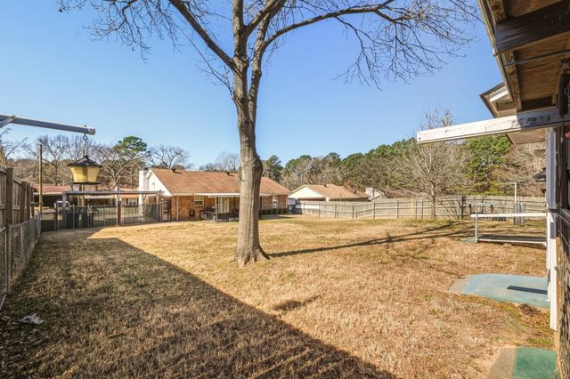 3710 Pratt Ln, Longview, TX 75604