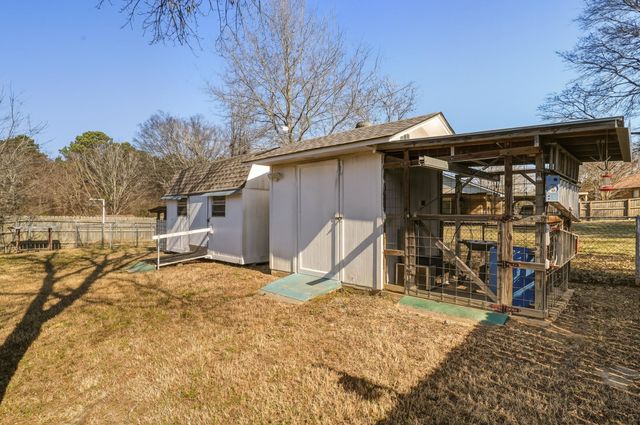 3710 Pratt Ln, Longview, TX 75604