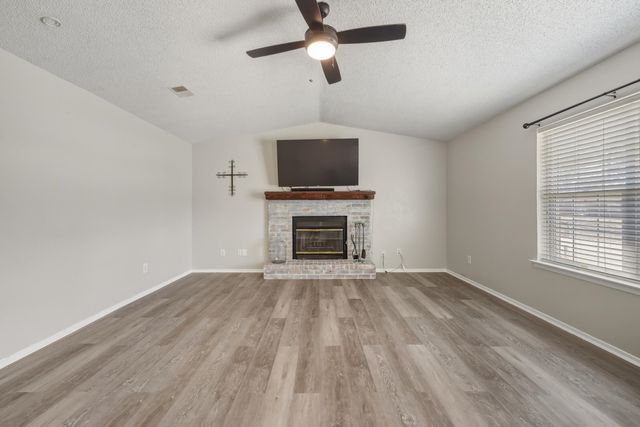 3710 Pratt Ln, Longview, TX 75604