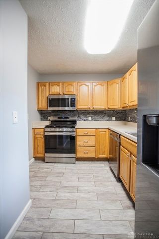 3302 Shorelands Road, Moraine, OH 45439