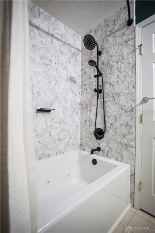 3302 Shorelands Road, Moraine, OH 45439