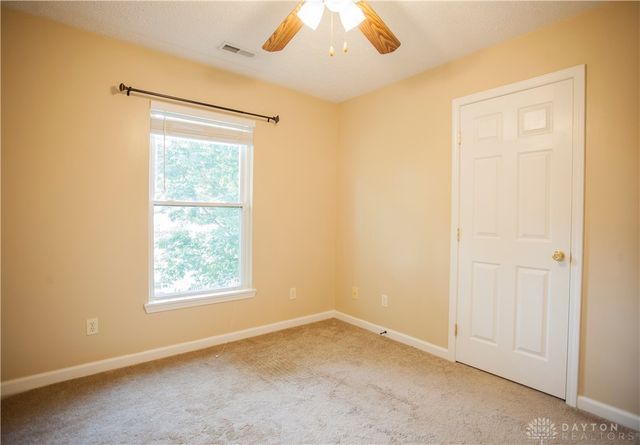 3302 Shorelands Road, Moraine, OH 45439