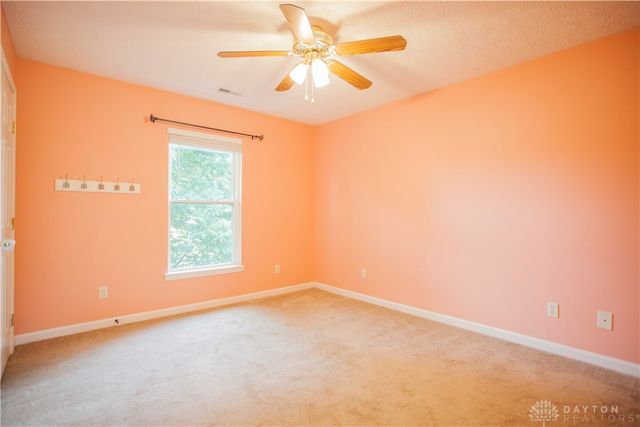 3302 Shorelands Road, Moraine, OH 45439