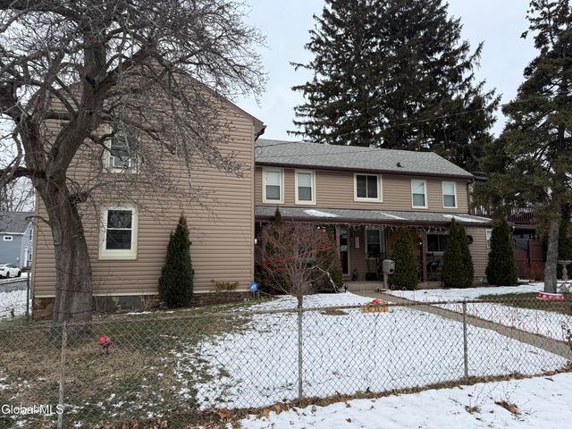 3 117th Street, Troy, NY 12182