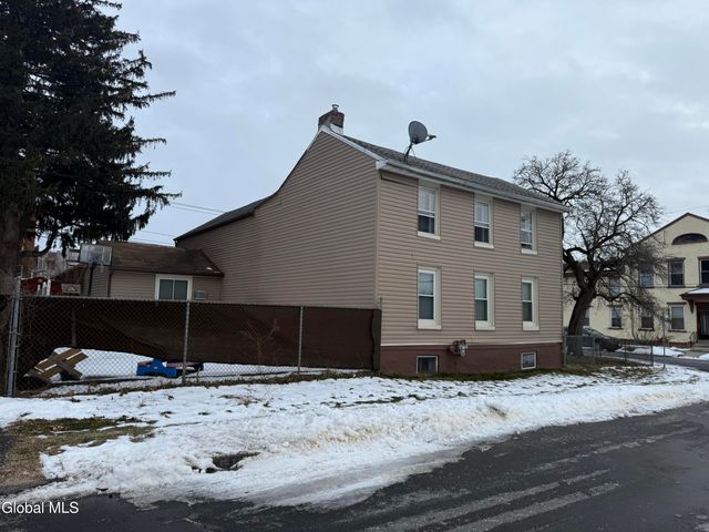 3 117th Street, Troy, NY 12182