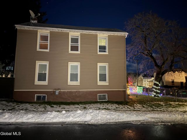 3 117th Street, Troy, NY 12182