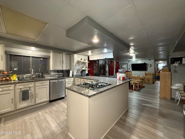 3 117th Street, Troy, NY 12182