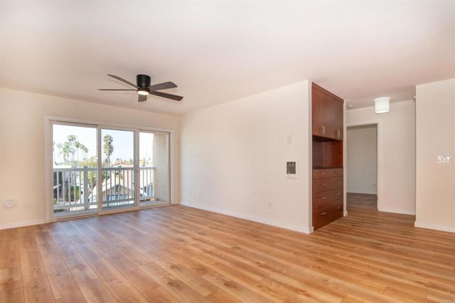 3030 Suncrest Dr. 605, San Diego, CA 92116