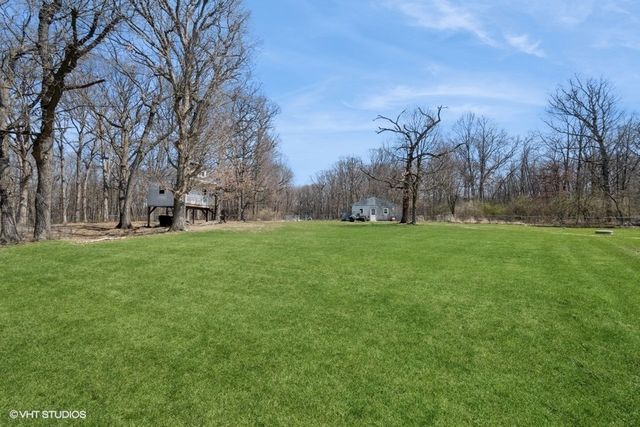 3460 E Challas Entrance Road, Crete, IL 60417