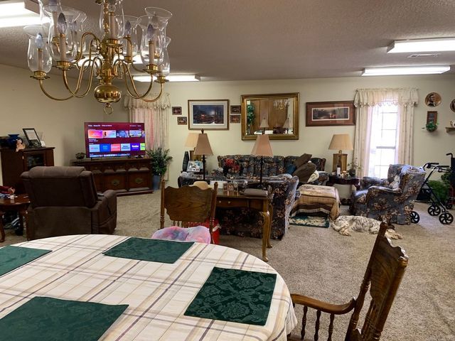 1311 E 16th Street, Russellville, AR 72802