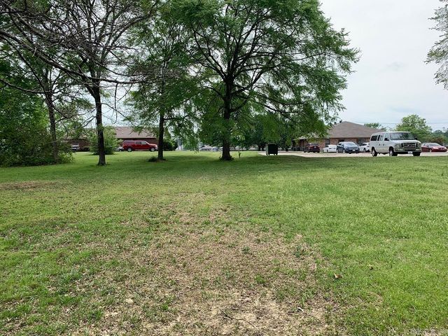 1311 E 16th Street, Russellville, AR 72802