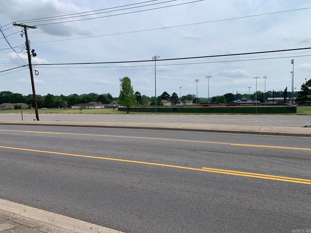 1311 E 16th Street, Russellville, AR 72802