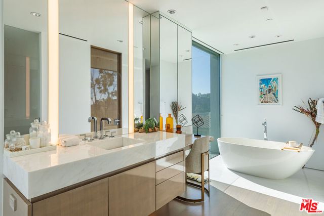 1288 Angelo Drive, Beverly Hills, CA 90210