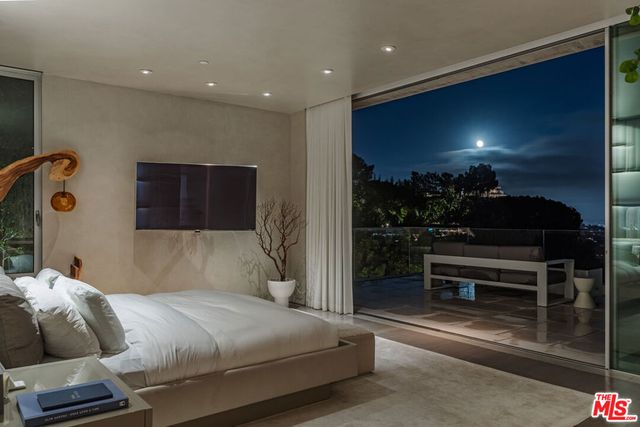 1288 Angelo Drive, Beverly Hills, CA 90210