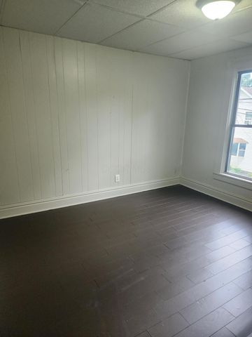 105 Fleek Avenue, Newark, OH 43055