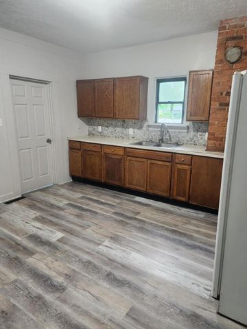 105 Fleek Avenue, Newark, OH 43055