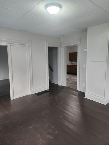 105 Fleek Avenue, Newark, OH 43055