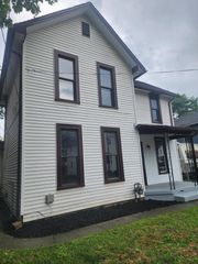 105 Fleek Avenue, Newark, OH 43055