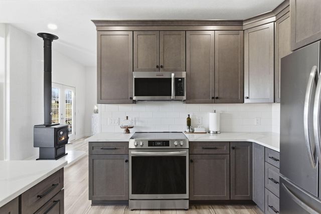 5267 W Nokes Lane, Brookline, MO 65619