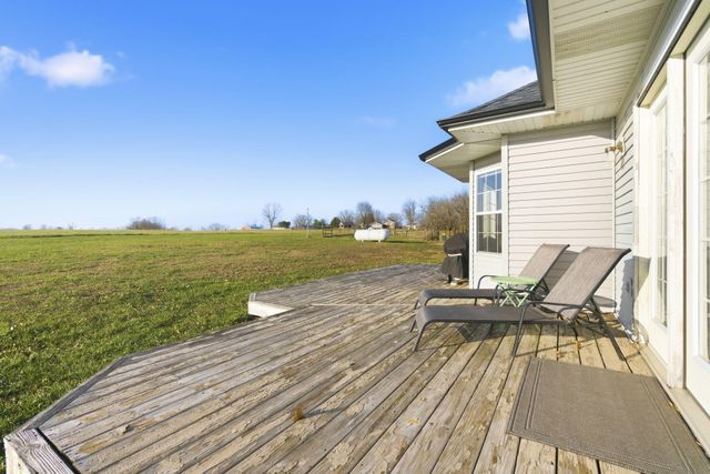 5267 W Nokes Lane, Brookline, MO 65619