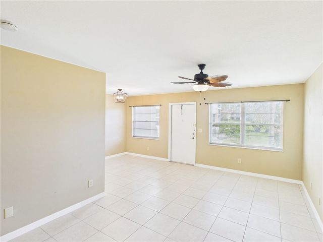 89 Crooked Tree Lane 105, Vero Beach, FL 32962