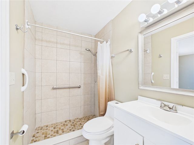 89 Crooked Tree Lane 105, Vero Beach, FL 32962