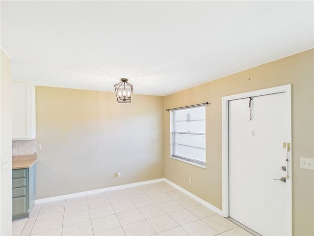 89 Crooked Tree Lane 105, Vero Beach, FL 32962