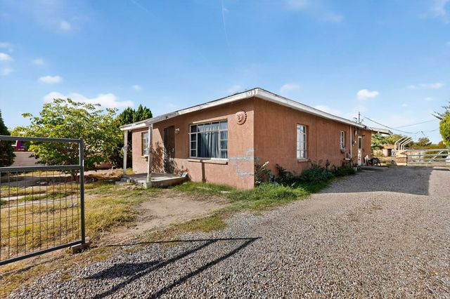 3733 Arno Street NE, Albuquerque, NM 87107