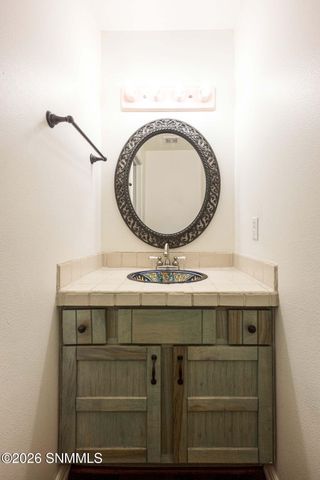 701 Indian Hollow 7, Las Cruces, NM 88011