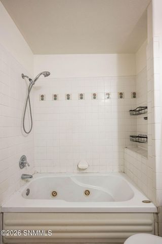 701 Indian Hollow 7, Las Cruces, NM 88011