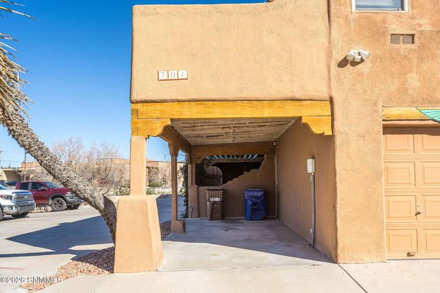 701 Indian Hollow 7, Las Cruces, NM 88011