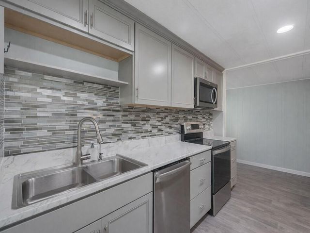 8 Santa Fe Lane, Port St. Lucie, Port St Lucie, FL 34952