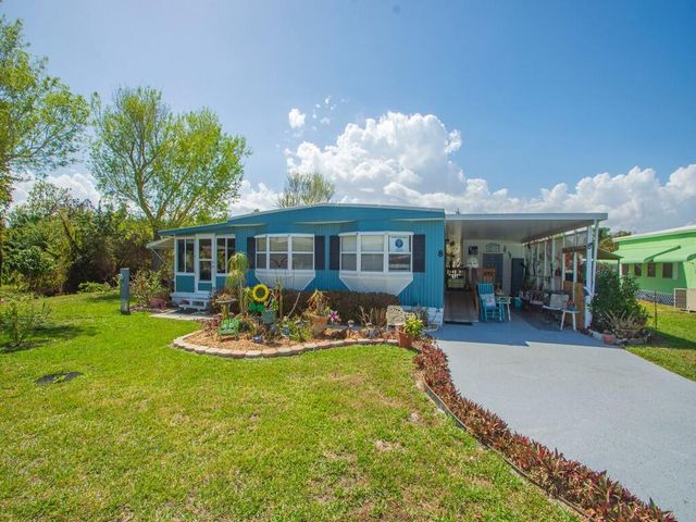8 Santa Fe Lane, Port St. Lucie, Port St Lucie, FL 34952
