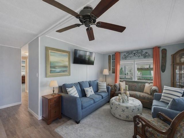 8 Santa Fe Lane, Port St. Lucie, Port St Lucie, FL 34952