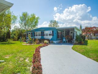 8 Santa Fe Lane, Port St. Lucie, Port St Lucie, FL 34952