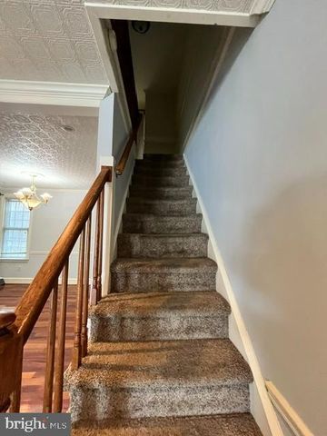 638 ROXBOROUGH AVE, Philadelphia, PA 19128