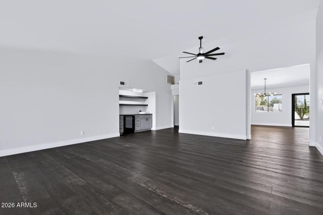 6217 N 79TH Drive, Glendale, AZ 85303